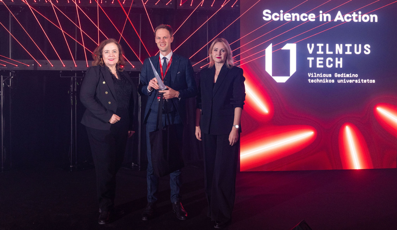 VILNIUS TECH už indėlį į mokslą pelnė „Vilnius TechFusion Awards“ apdovanojimą